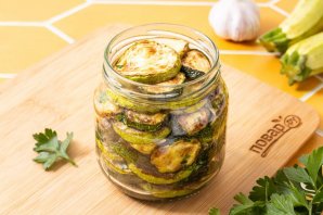 Жареные кабачки с чесноком на зиму Жареные кабачки с чесноком на зиму
