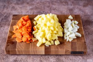 Уха с перловкой Уха с перловкой
