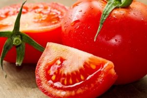 Удаляйте семена из томатов — и любое блюдо станет вкуснее: почему это важно