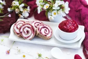 Малиновое варенье с сахаром