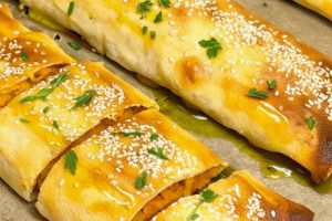 Готовим быстро и очень вкусно! Нежный сливочный рулет с яблочной и тыквенной начинкой
