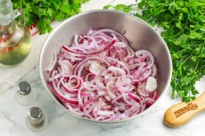 Лук маринованный быстрый Лук маринованный быстрый