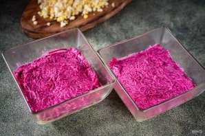 Селедка под шубой с яблоками Селедка под шубой с яблоками