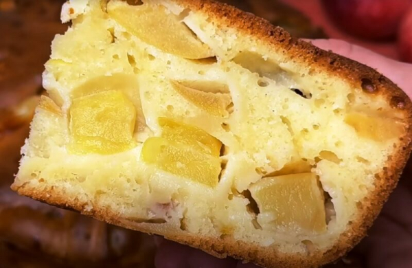 Готовлю его каждую неделю: быстрый яблочный пирог без возни. На вкус — как облако с фруктовой начинкой Готовлю его каждую неделю: быстрый яблочный пирог без возни. На вкус — как облако с фруктовой начинкой