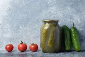 Закатка огурцов с уксусом