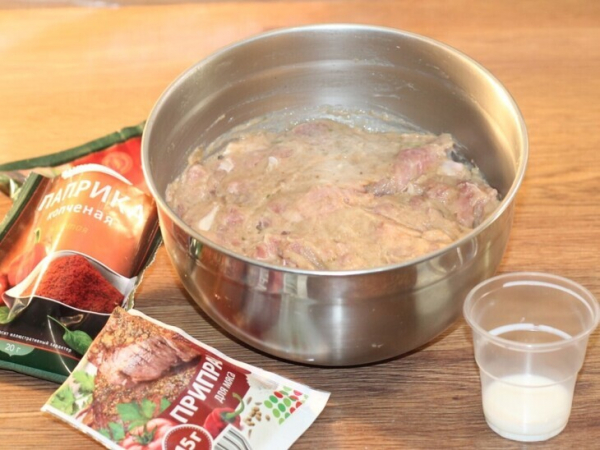 Ветчина из курицы и индейки Ветчина из курицы и индейки