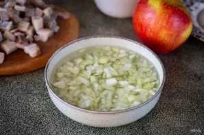 Селедка под шубой с яблоками Селедка под шубой с яблоками