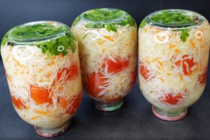 Фирменная капуста маминой соседки по даче: простой рецепт, от которого гости приходят в полный восторг!
