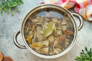 Маринованные подосиновики Маринованные подосиновики