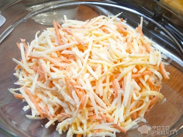 Рецепт: Закуска из дайкона - с сыром и чесноком Рецепт: Закуска из дайкона - с сыром и чесноком