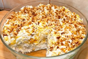 Необычный салат «Мадонна». Роскошный праздничный вкус за 15 минут: готовится быстро и легко!