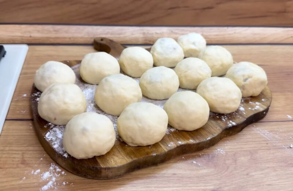 Не просто галушки, а объедение! Откройте для себя рецепт вкуснейших клецек с мясной начинкой и салом Не просто галушки, а объедение! Откройте для себя рецепт вкуснейших клецек с мясной начинкой и салом