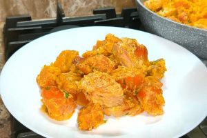 Курица с тыквой в изумительно вкусном соусе. Простой рецепт — семья будет довольна!