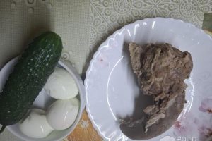 Рецепт: Салат с языком — Готовлю с любовью.