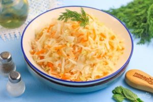 Квашеная капуста хрустящая